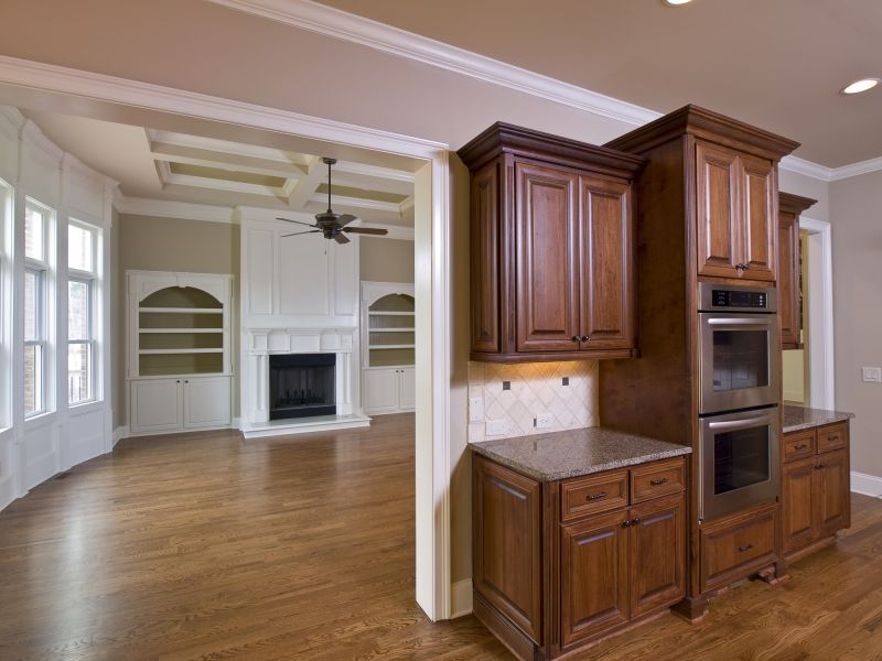 Oak Cabinet Remodeling in Indianapolis, IN