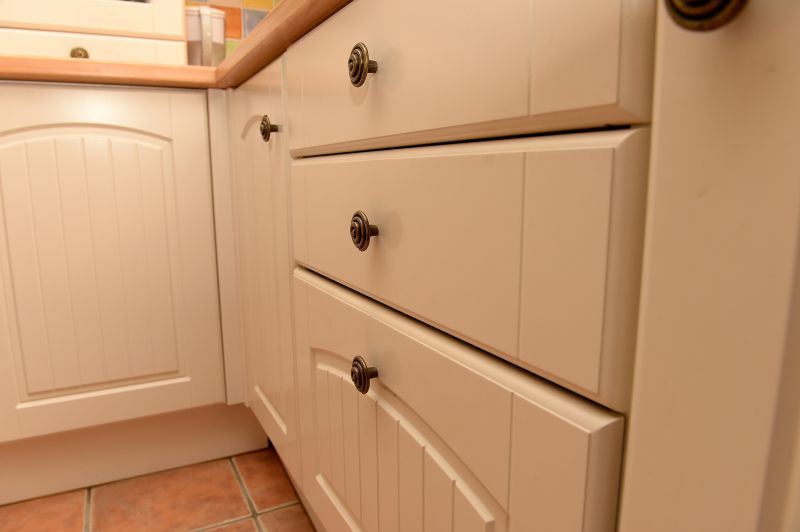 Cabinet Drawer Remodeling in Indianapolis, IN